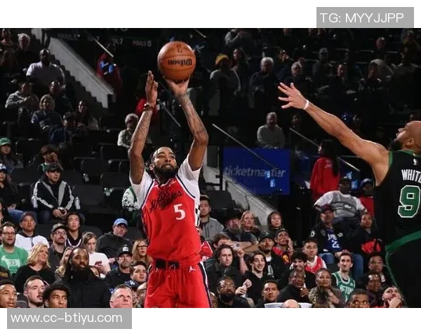 大洛的三分球提升快船空间感祖巴茨复出后球队战术如何调整