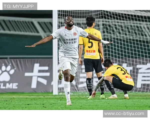 辽足外援姆本扎社交媒体转发摩洛哥球队转会传闻引发关注